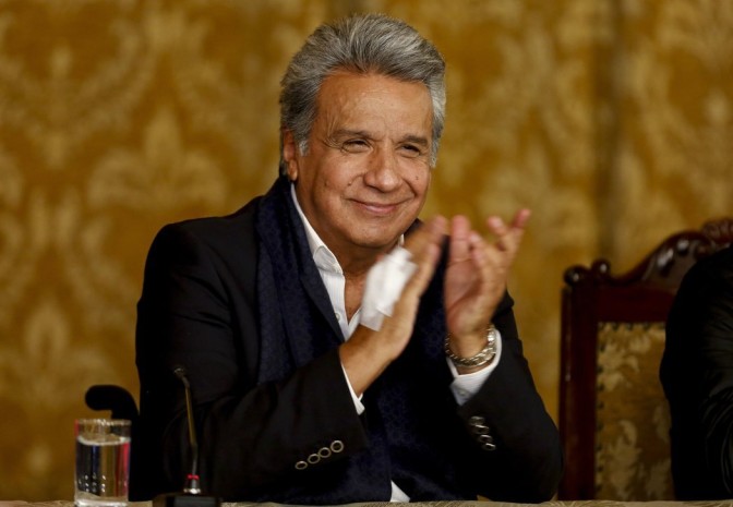 El presidente ecuatoriano, Lenín Moreno, rompió con el expresidente Rafael Correa, quien fuera su partidario y amigo. La victoria del referendo bloquea la posible reelección de Correa. Foto: The New York Times