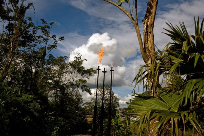 Chevron sostiene que no es responsable por la contaminación de la que se acusa a la compañía.