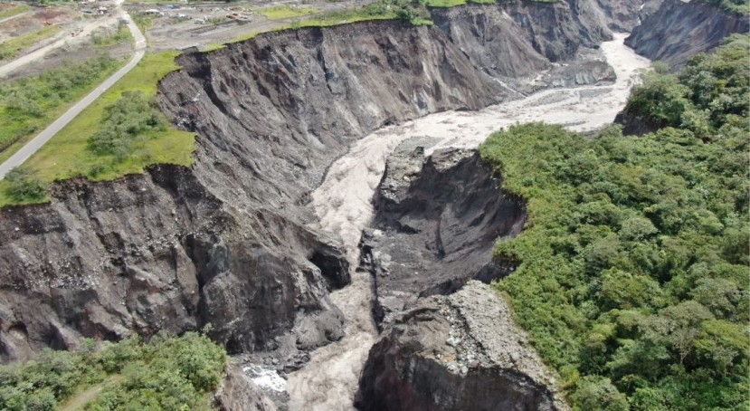 La erosión del río Coca - Foto: El Oriente La erosión del río Coca - Foto: El Oriente