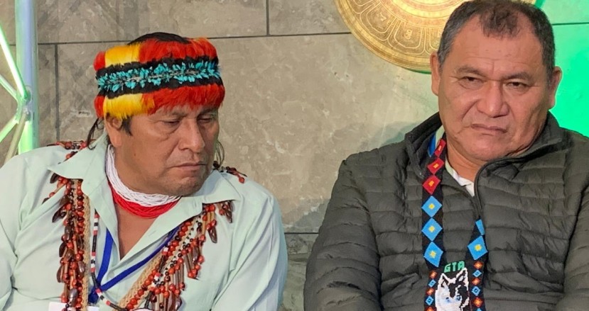 Indígenas de la Amazonía de Ecuador y Perú presentan plan para terminar con actividades extractivas / Foto: EFE Indígenas de la Amazonía de Ecuador y Perú presentan plan para terminar con actividades extractivas / Foto: EFE