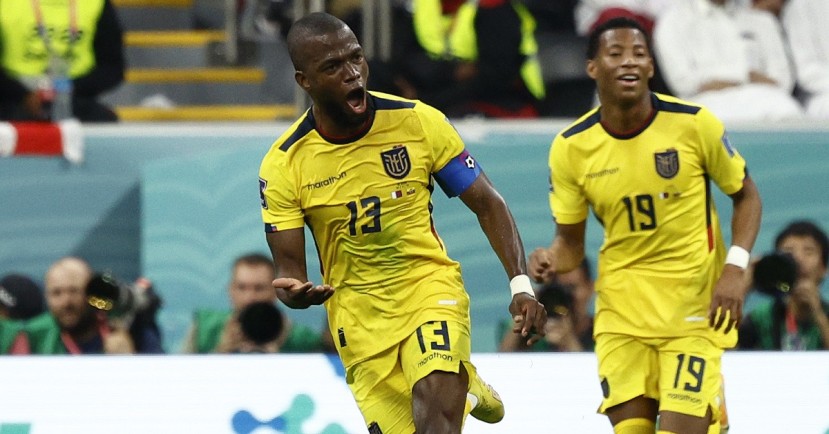 Ecuador rompió la maldición de los partidos inaugurales y venció al anfitrión 2-0 / Foto: EFE Ecuador rompió la maldición de los partidos inaugurales y venció al anfitrión 2-0 / Foto: EFE