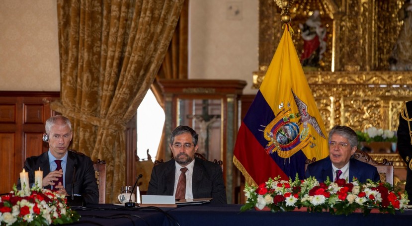 Ecuador presenta portafolio de inversiones a secretario de Estado francés / Foto: EFE Ecuador presenta portafolio de inversiones a secretario de Estado francés / Foto: EFE
