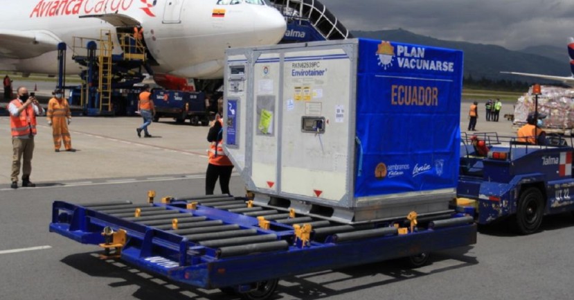 Ecuador recibió 204.000 dosis de vacunas de la británica AstraZeneca / Foto: EFE Ecuador recibió 204.000 dosis de vacunas de la británica AstraZeneca / Foto: EFE