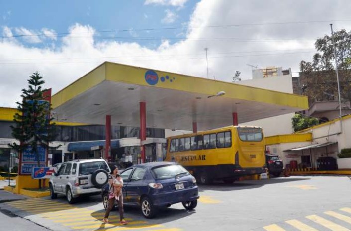 REALIDAD. El mayor porcentaje de este combustible se destina al transporte público. Foto: La Hora REALIDAD. El mayor porcentaje de este combustible se destina al transporte público. Foto: La Hora