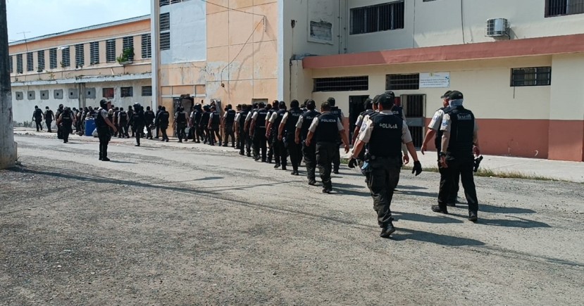 El presidente de Ecuador confirmó este jueves que se ha recuperado el control de la Cárcel Guayas Número 1 / Foto: EFE