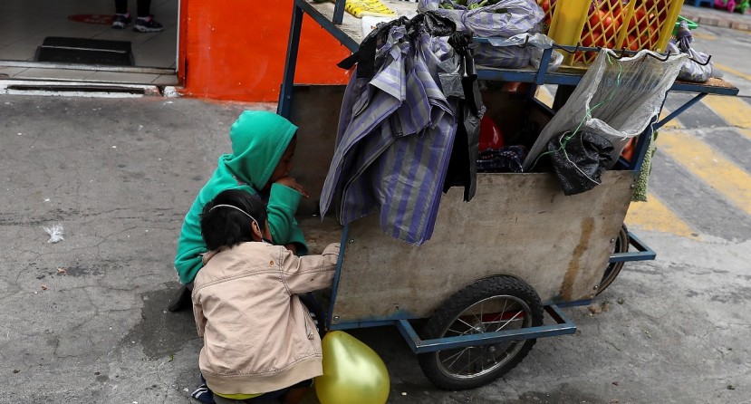 Ecuador atraviesa una situación social crítica con 5 millones de pobres / Foto: EFE Ecuador atraviesa una situación social crítica con 5 millones de pobres / Foto: EFE