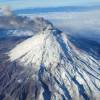 Volcán Cotopaxi emana columna de 500 metros de gases y poca ceniza