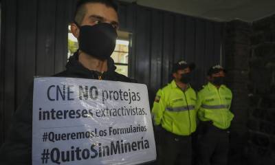 Ecologistas dicen estar "a un paso" de una consulta por un Quito sin minería / Foto: EFE