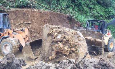 Deslizamientos de rocas afectan la vía Baños-Puyo / Foto: cortesía Ministerio de Obras Públicas