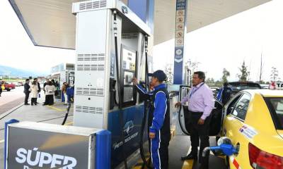 Tanto las gasolinas Súper Premium 95 como la EcoPlus 89 tendrán nuevos precios hasta el 11 de abril / Foto: cortesía Petroecuador