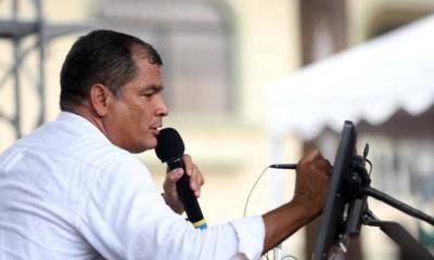 Expresidente Rafael Correa en los Enlaces Ciudadanos. Foto: Expreso