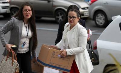 El miércoles, la fiscal Ruth Amoroso (centro) ratificó la orden de prisión que pesa en contra de Martínez y Terán. Foto: El Comercio