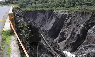 La erosión del río Coca avanza y sigue causando destrucción / Foto El Oriente