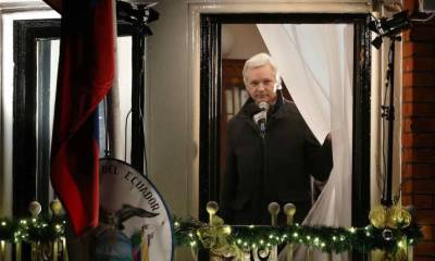 Julian Assange se encuentra asilado en la Embajada de Ecuador en Londres. Foto: Expreso