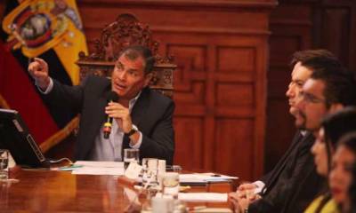 Rafael Correa Delgado en un conversatorio con la prensa. Foto: Paúl Rivas Bravo / EL COMERCIO