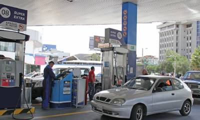 El precio referencial por galón de la nueva gasolina EcoPlus de 89 octanos se estableció en $3,89 y rige desde el 25 de agosto / Foto: EFE