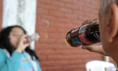 Un estudio en Latinoamérica revela los impactos del consumo de bebidas azucaradas / Foto: EFE