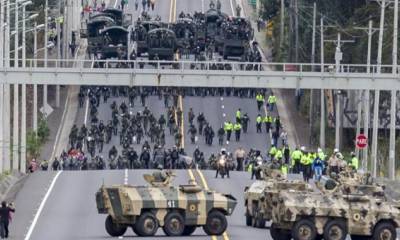 El 7 de octubre pasado, los militares se apostaron en la Panamericana Sur, en un operativo en contra de las manifestaciones que llegaban a Quito. Foto: El Comercio