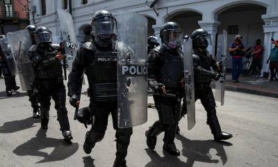 La Policía recibe nuevas armas por primera vez desde 2009 / Foto: EFE