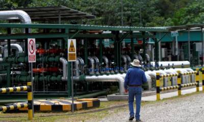 El precio del petróleo es un indicador importante en el cálculo del riesgo país para Ecuador. En la foto, los campos de petróleo 43 y 31de Petroamazonas. Foto: El Comercio