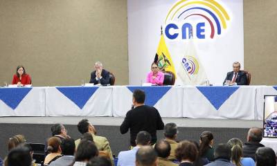 El presidente Guillermo Lasso se quedaría en el poder hasta el 30 de noviembre si es que hay segunda vuelta/ Foto: cortesía CNE