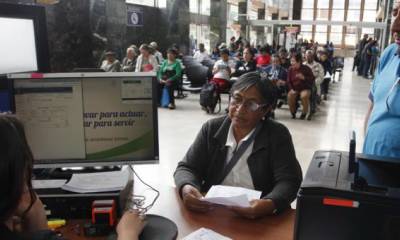Atención a jubilados en la Caja del Seguro Social, ubicada en el norte de la capital. Foto: El Comercio