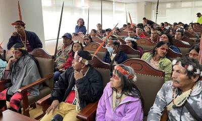 Las nacionalidades indígenas waorani y cofán presentaron este martes un recurso ante la Corte Constitucional de Ecuador / Foto: cortesía Confeniae