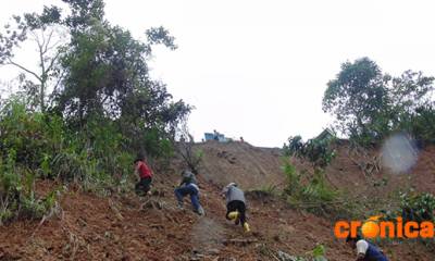 La Prefectura de Zamora Chinchipe trabaja junto al Municipio de Yacuambi para avanzar en la ejecución de obras