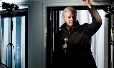 La decisión de Suecia supone que el líder de WikiLeaks Julian Assange,ya no enfrenta cargos por supuestos delitos sexuales en Suecia, aunque la policía británica recordó que Assange podría ser arrestado si abandona la sede diplomática ecuatoriana. Foto: El Universo