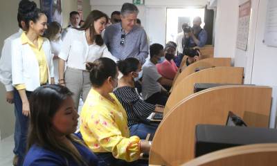Conectividad gratuita para los ecuatorianos es una realidad gracias a la repotenciación de los Puntos del Encuentro / Foto: cortesía de la Secretaría General de Comunicación de la Presidencia