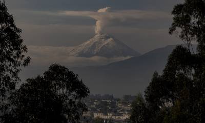 La actividad del Cotopaxi se incrementó desde finales de octubre, cuando comenzó a emitir gases y vapor de agua, acompañados de ceniza / Foto: 