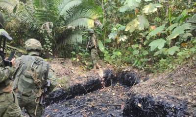 Con la destrucción del laboratorio, se estaría afectando la producción de 5.000 galones de gasolina blanca semanal / Foto: cortesía FF.AA.