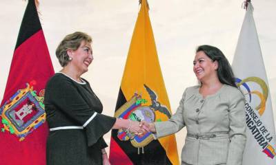 Quito. La presidenta de la CNJ, Paulina Aguirre, mantuvo una reunión con la titular del CJ, María Maldonado.  Foto: Expreso