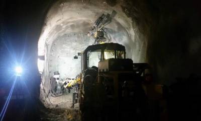 Los dos túneles de acceso a la mina subterránea son parte del proyecto Fruta del Norte. Foto: El Universo