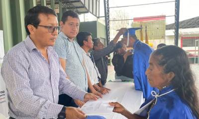 35 productores de Puerto Napo recibieron certificados / Foto: cortesía ministerio de Agricultura