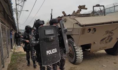 Policías y militares controlan la cárcel de la masacre en Guayaquil / Foto: cortesía Presidencia