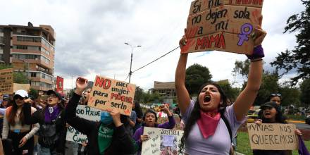 2021 se declaró como el año más violento contra las mujeres en Ecuador, con 197 casos.  El 2022 supera esa cifra  / Foto: EFE