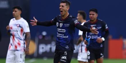 Independiente derrotó 2-0 a San Lorenzo en la Copa Libertadores
