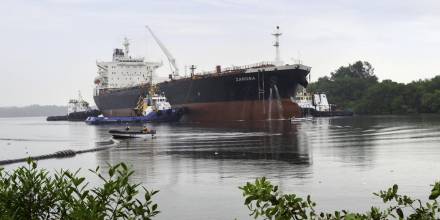 Petroecuador adjudicó importación de Diésel Premium a Tartan Oil 