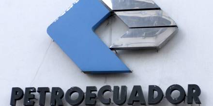 Este proceso se logra con la instalación de plantas especiales que utilizan el gas que se extrae junto con el crudo / Foto: EFE