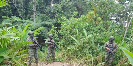 Sucumbíos: El Ejército encontró 2 acoples clandestinos