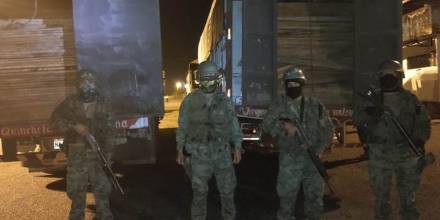 Efectivos ejecutaron operaciones de reconocimiento y control militar en el sector del recinto Cabeno, provincia de Sucumbíos / Foto: Cortesía Ejército