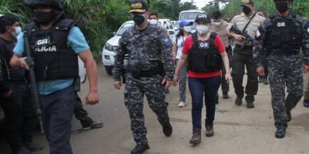 Napo: 7 policías fueron arrestados por participar en minería ilegal