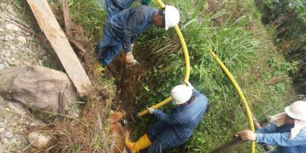 Habitantes del recinto Bermejo, denuncian contaminación por derrame de petróleo