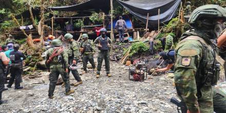 Desmantelan 10 campamentos de minería ilegal en Morona Santiago 