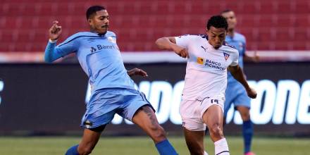 Liga cayó en el debut de su técnico Pablo Marini / Foto: EFE