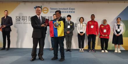 Manuel Quiñones brilló en feria de Taiwán con el proyecto KAMU