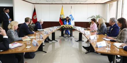 Diana Salazar se reunió con delegación de Estados Unidos