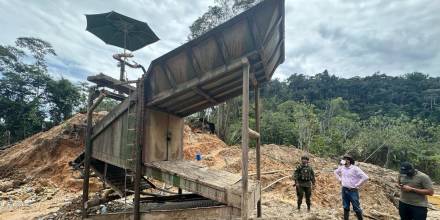 Napo: 2 campamentos de minería ilegal fueron desmantelados