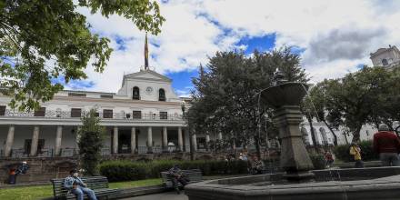 Escolta presidencial se suicidó en Carondelet
